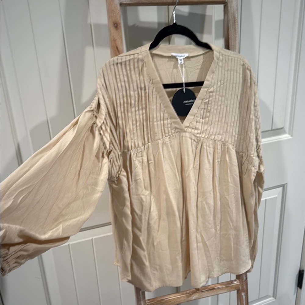 Cream V-Neck Pleated Women's Top